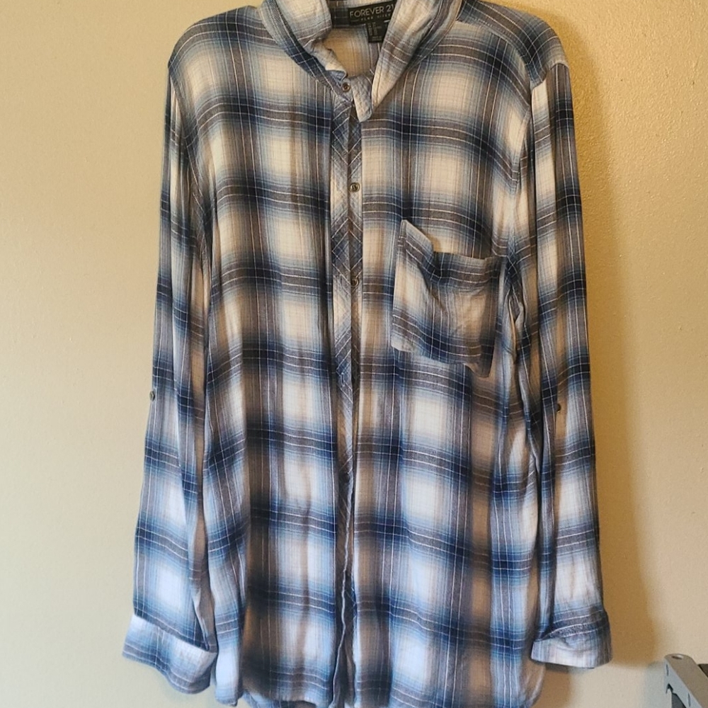 Women's Blue and Whitel Flannel